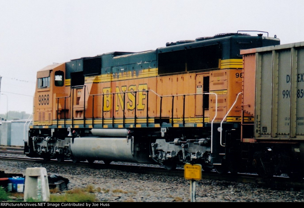 BNSF 9868 DPU